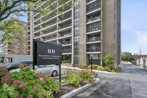44 Strawberry Hill Ave #8B, Stamford, CT 06902