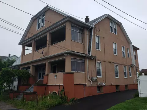 102 Fairfield Ave, Waterbury, CT 06708