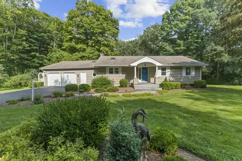 316 Race Hill Rd, Madison, CT 06443