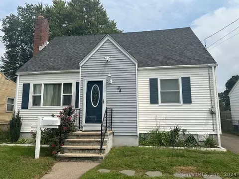 38 Melrose St, East Hartford, CT 06108
