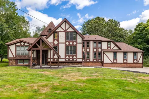 112 Hartford Rd, Salem, CT 06420