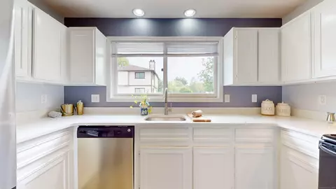 27 Crows Nest Ln #4D, Danbury, CT 06810