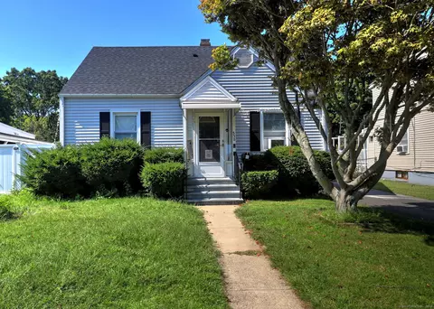 338 Peck Ave, West Haven, CT 06516