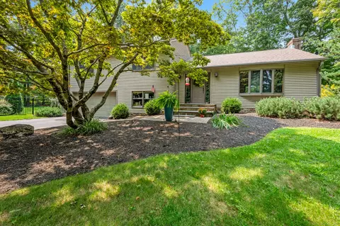 487 Zaicek Rd, Ashford, CT 06278