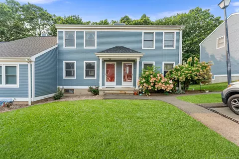 2480 Whitney Ave #31, Hamden, CT 06518