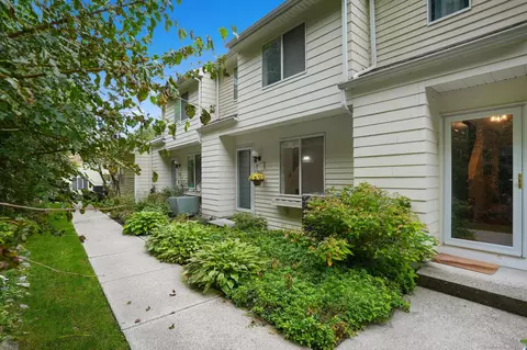 166 Old Brookfield Rd #31-3, Danbury, CT 06811
