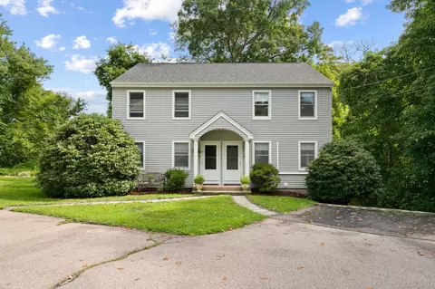 3 Lake View Hts #B, Niantic, CT 06357