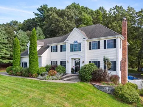 130 Gates Farm Rd, Glastonbury, CT 06033