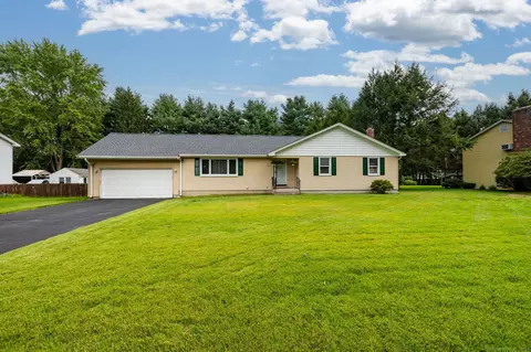 516 Chapel Rd, South Windsor, CT 06074