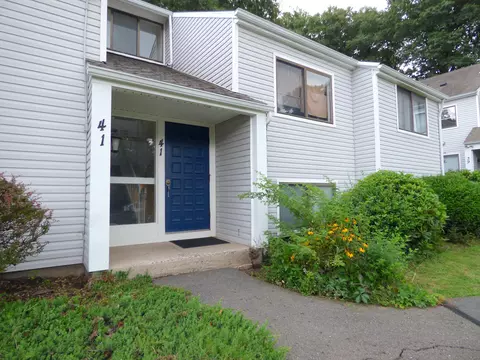 41 Brookwood Dr #D, Rocky Hill, CT 06067