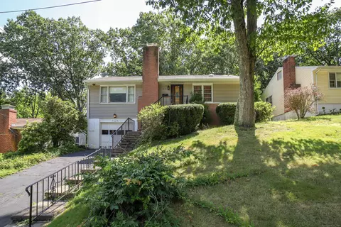 45 Long Hill Ter, New Haven, CT 06515