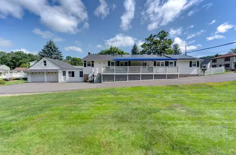 635 Woodtick Rd, Waterbury, CT 06705
