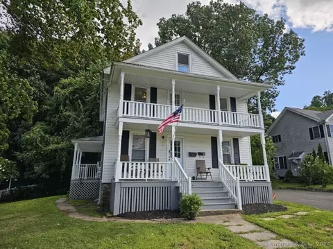 102 Knowles Ave, Southington, CT 06479