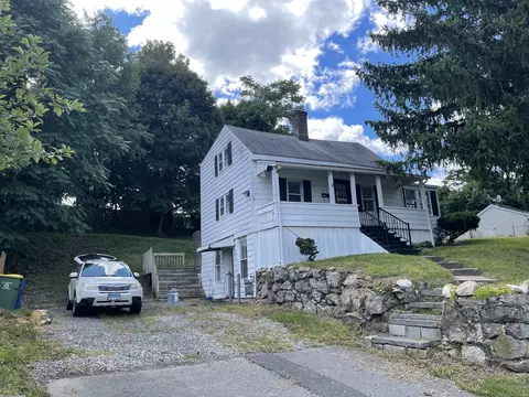 1051 Watertown Ave, Waterbury, CT 06708