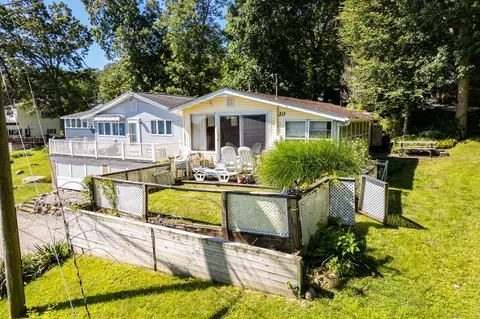 20 Stanhope Ave, Old Lyme, CT 06371