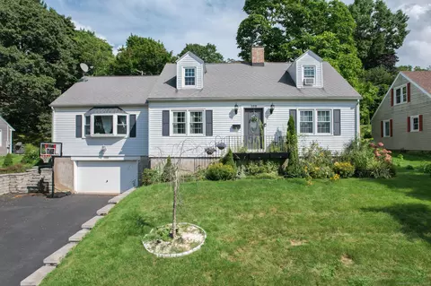 108 Lydale Pl, Meriden, CT 06450