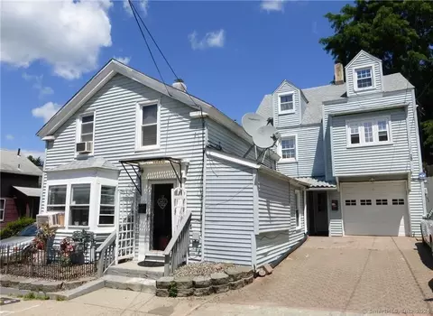 18 Carroll St, Naugatuck, CT 06770