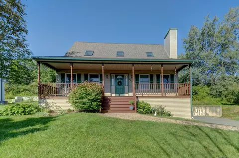 603 Wimbledon Gate Gate N, Torrington, CT 06790