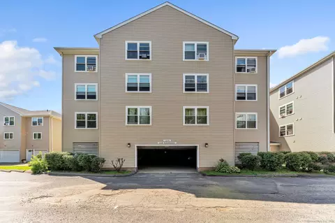 1239 East St #C2, New Britain, CT 06053