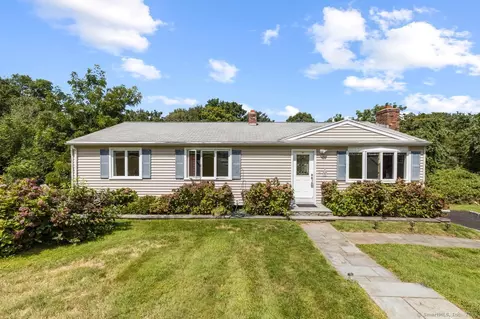 128 Berner Ter, Milford, CT 06460