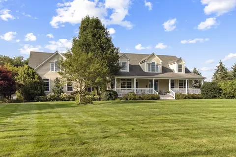 4 Franklins Way, Guilford, CT 06437