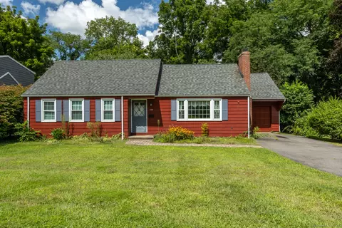100 Northwood Rd, Newington, CT 06111