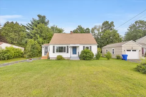 69 Dibble St, Torrington, CT 06790