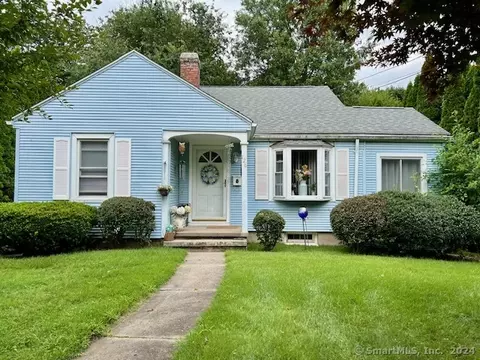 126 Coleman Rd, Wethersfield, CT 06109