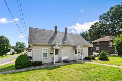 85 West St, Windsor Locks, CT 06096