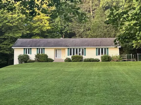 108 Highview Dr, Winchester, CT 06098