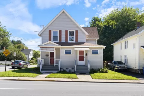 210 Mitchell St, Groton, CT 06340