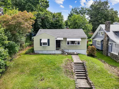 448 Farmington Ave, Waterbury, CT 06710