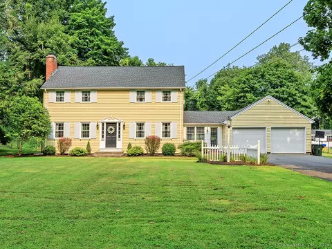164 Stockings Brook Rd, Berlin, CT 06037