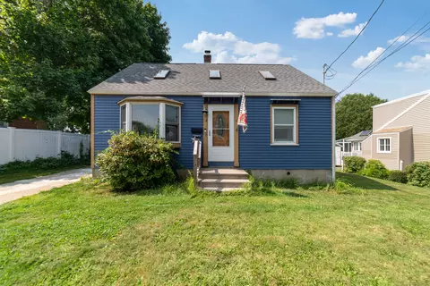 52 Round Hill Rd, Groton, CT 06340