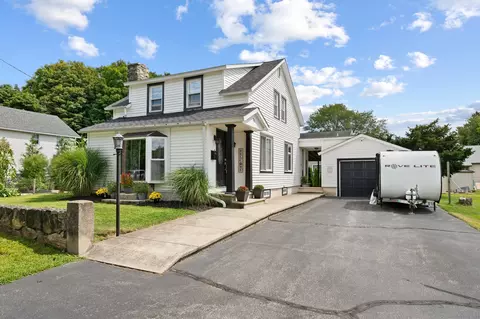 25 William St, Griswold, CT 06351