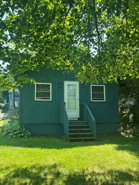 32 Lake St, Wolcott, CT 06716