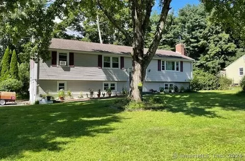 98 Glenwood Dr, Windsor, CT 06095