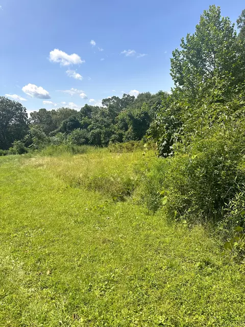 88 Tuttle Rd, Woodbury, CT 06798