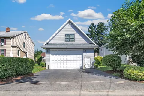 70 Avery St, Stratford, CT 06614