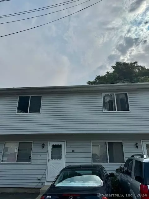 66 Alder St, Waterbury, CT 06708