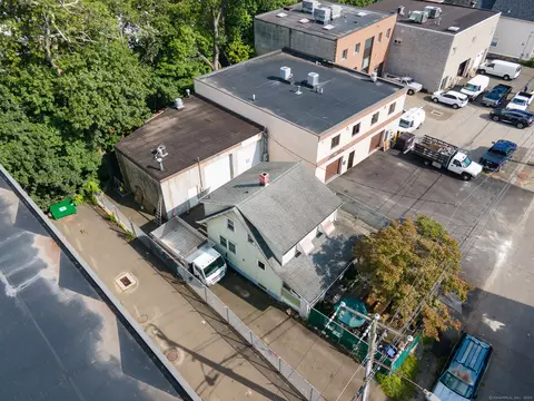 19 Ryan St, Stamford, CT 06907