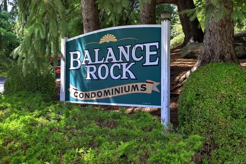 50 Balance Rock Rd #11, Seymour, CT 06483