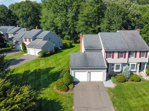 301 School Master Rd #301, Windsor, CT 06095