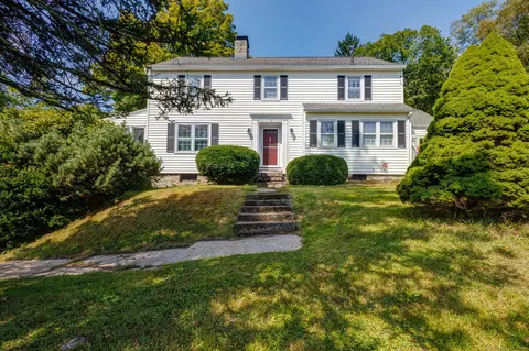 29 Manchester Hts, Winchester, CT 06098