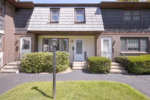 80 Chestnut St #G, Bethel, CT 06801