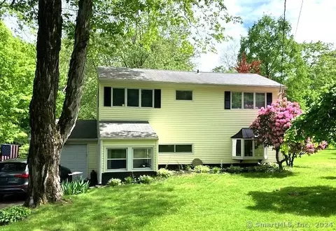 212 Mansion Rd, Wallingford, CT 06492