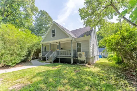 14 Woodmansee Ave, Norwich, CT 06360