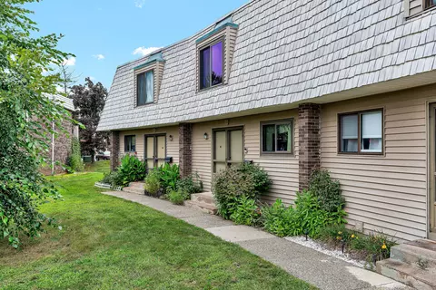 12 Dogwood Ct #12, Cromwell, CT 06416