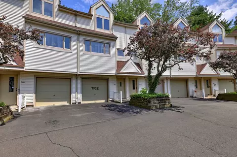 793 W Main St #E, Meriden, CT 06451