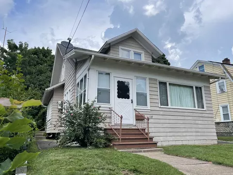127 4th St, Hamden, CT 06514